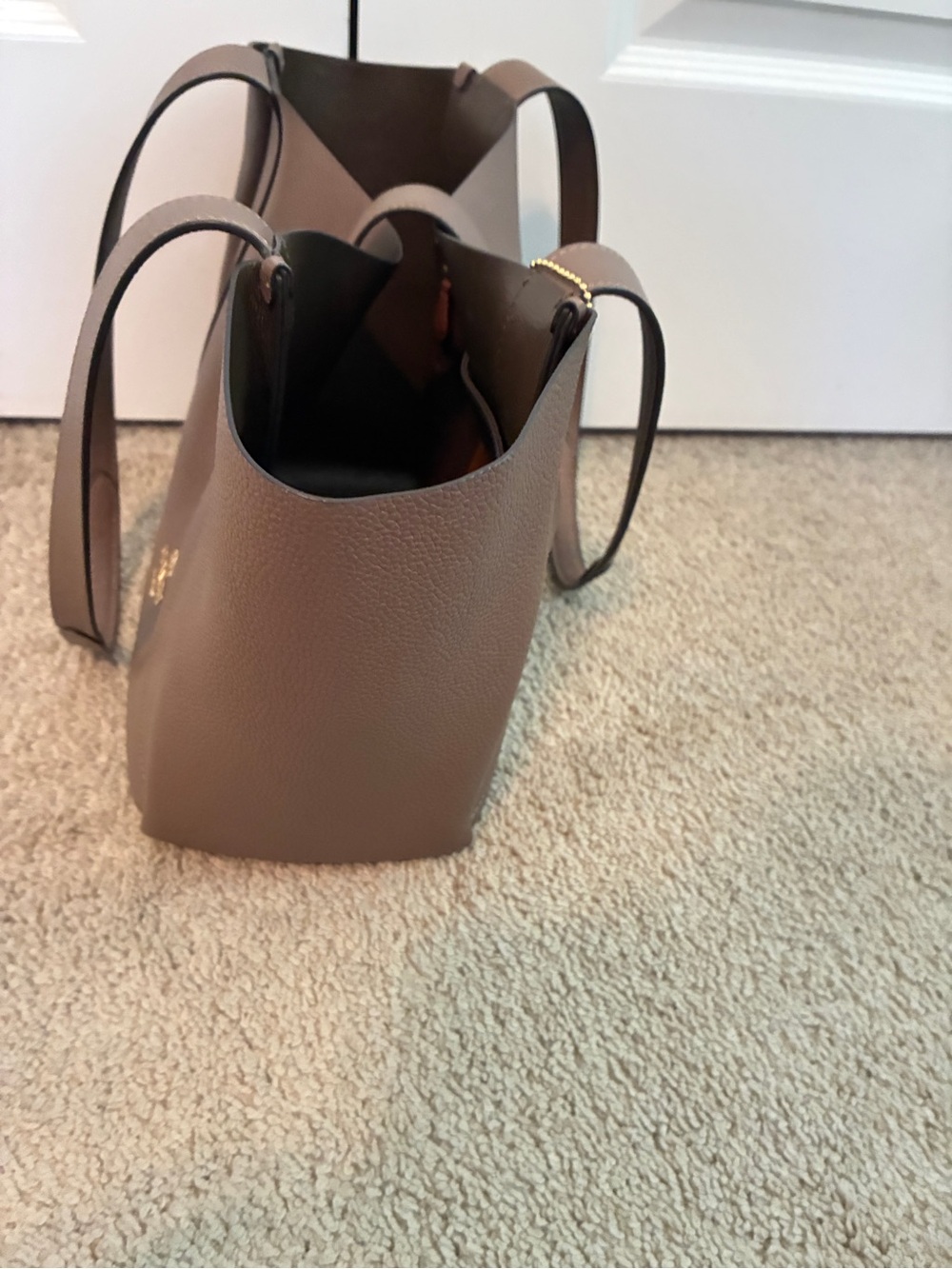 COACH Tote Dark Stone Pebbled Leather Hadley Tote - Picture 4 of 8